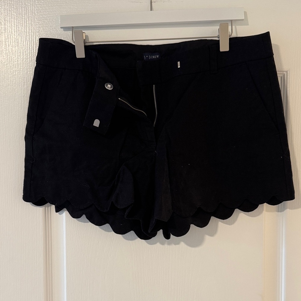 J. Crew Women's High Waist Black Scalloped Shorts